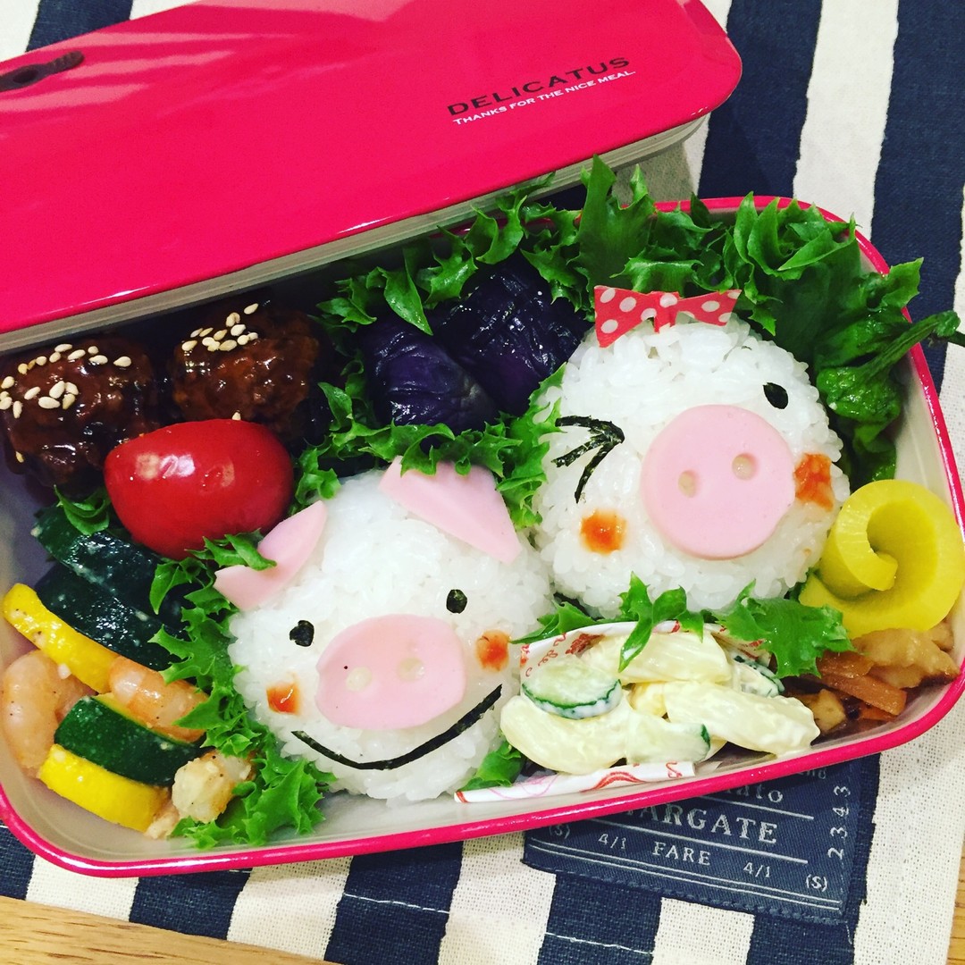 ぶたさんおにぎり弁当