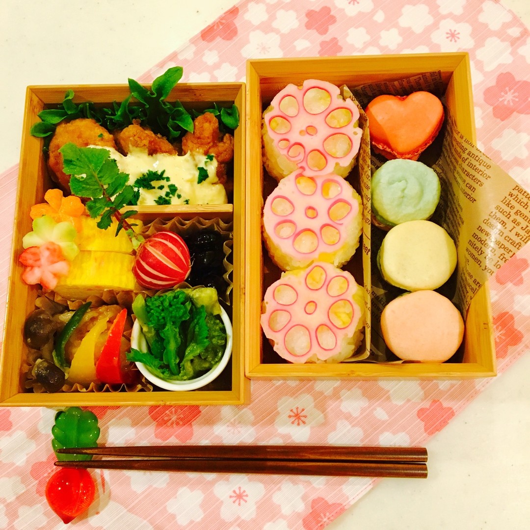 バレンタインのマカロン入りお弁当