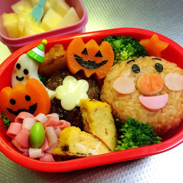 お嬢の初遠足 アンパンマンハロウィン弁当
