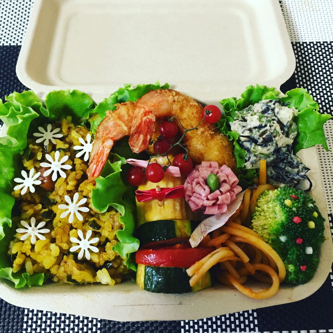 カレーピラフ弁当