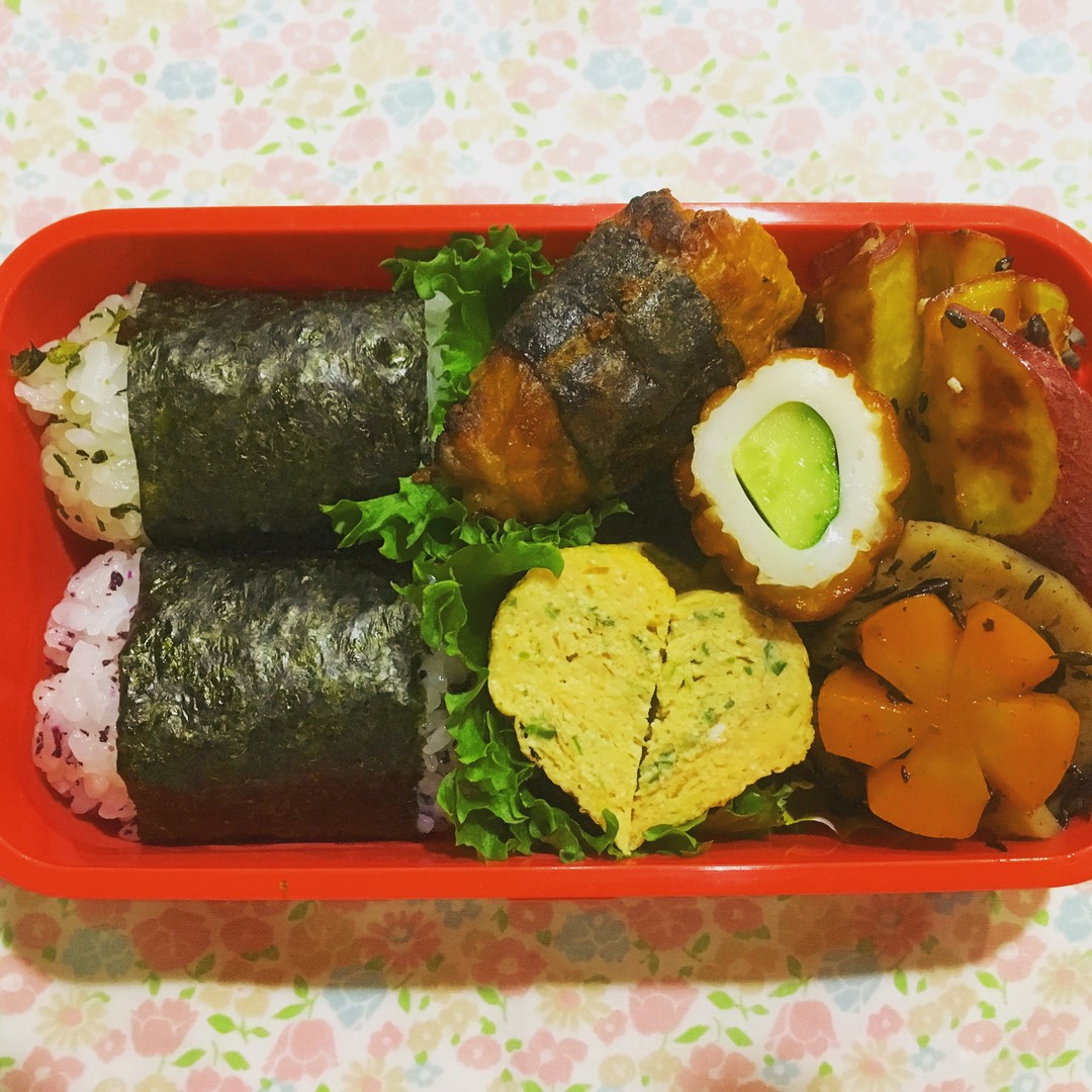 2種おにぎりのお弁当