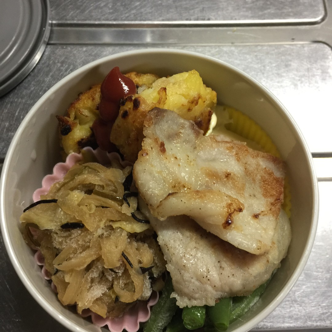 ポークソテー弁当