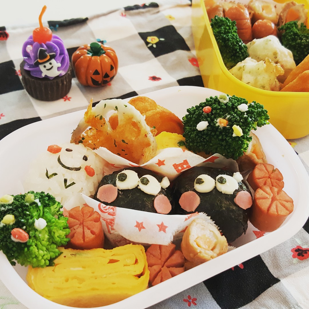 まっくろくろすけとオバケ弁当