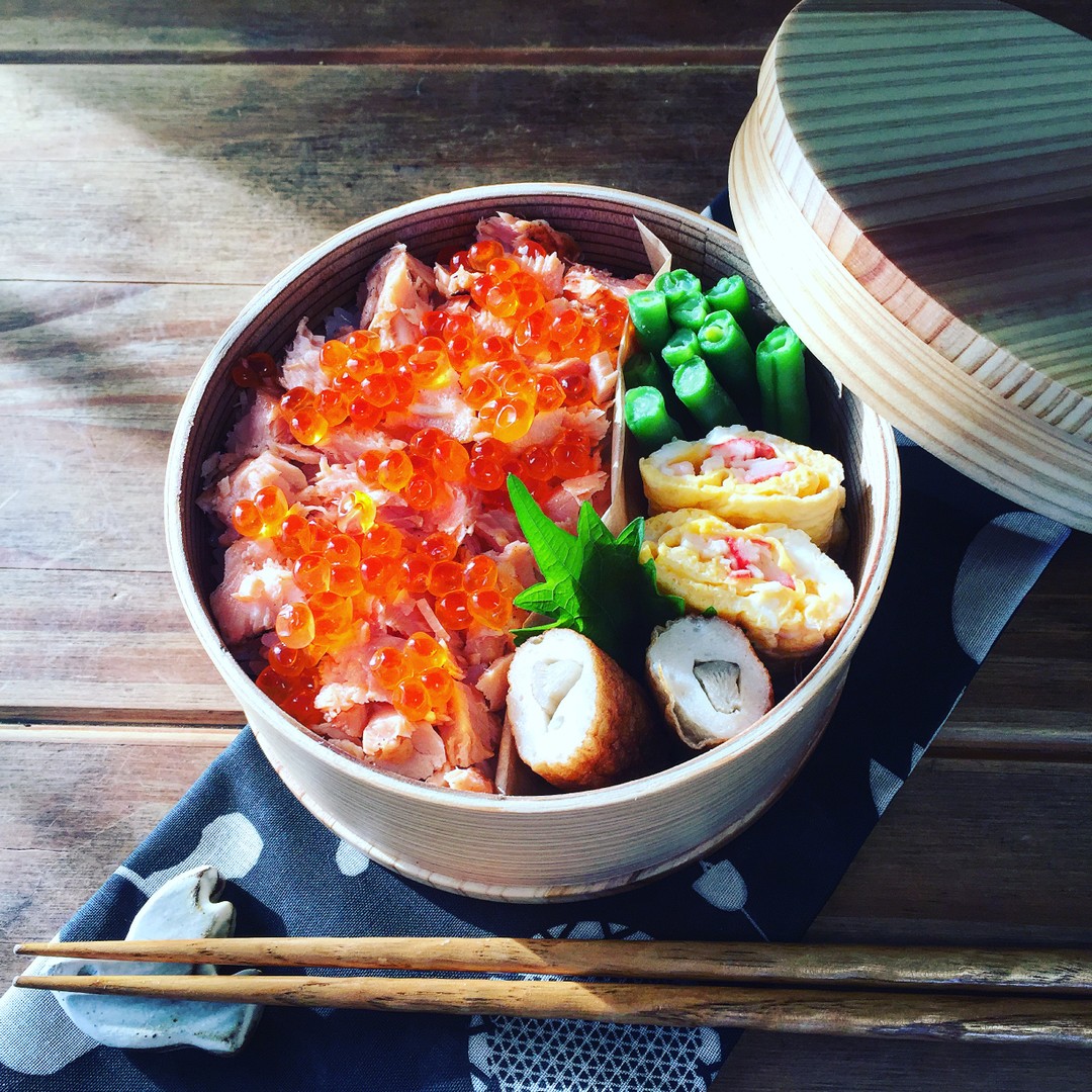 鮭イクラ弁当