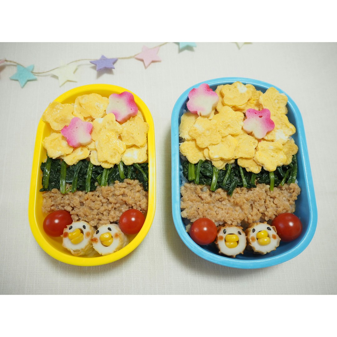 お花畑のそぼろ弁当