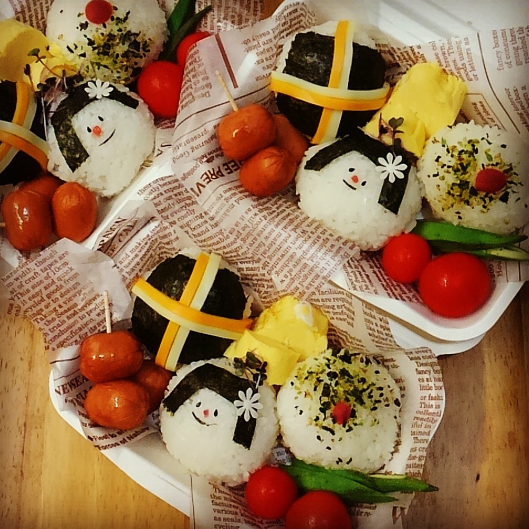 台風🌀だけどがんばろー！３つのおにぎり弁当