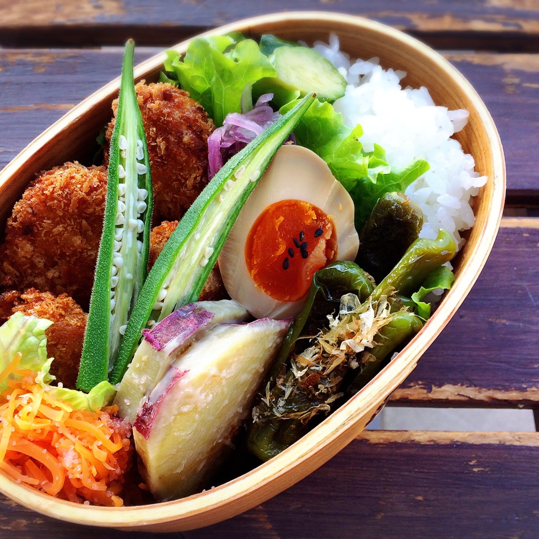 カツ弁当🐷🐔
