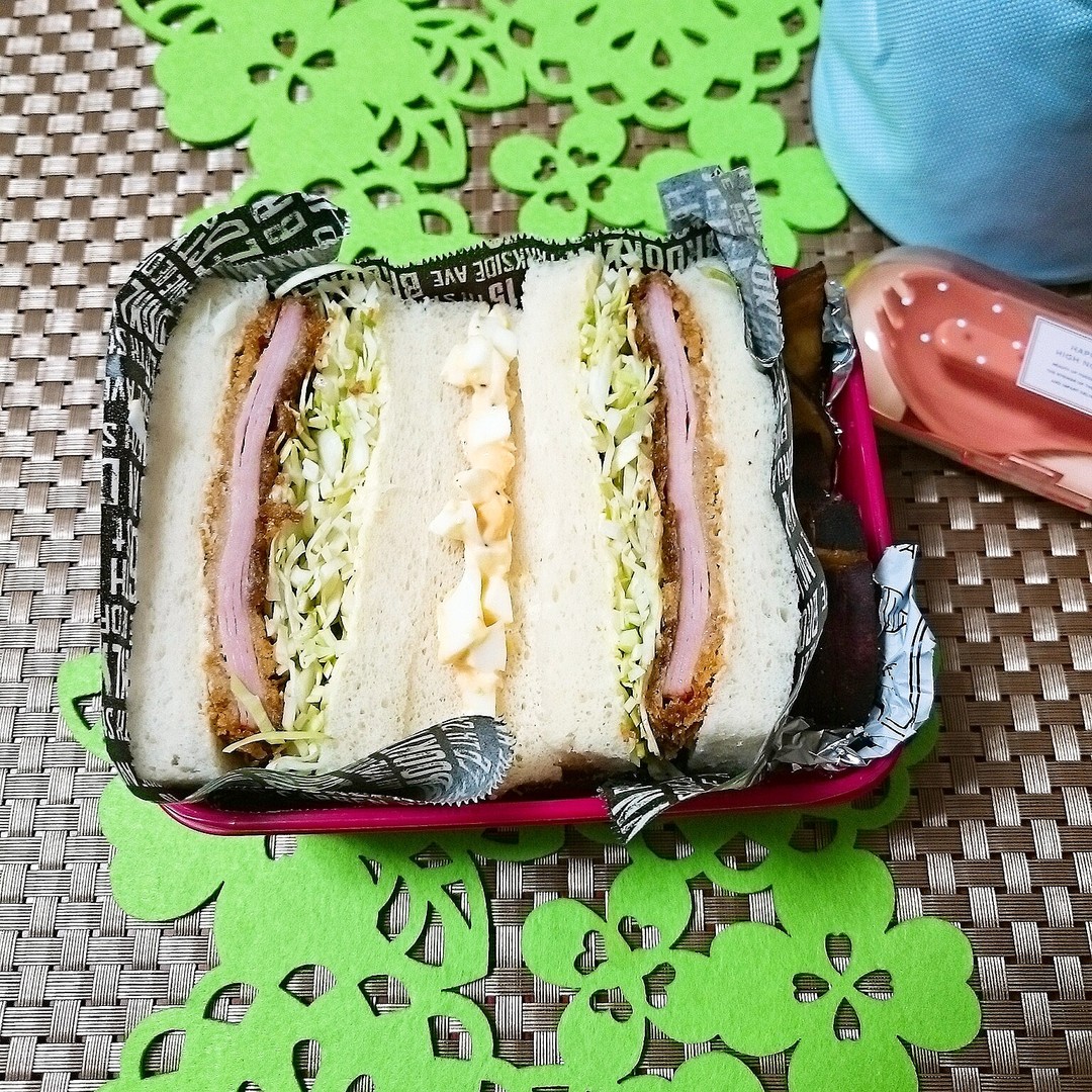 サンドイッチとスープのお弁当