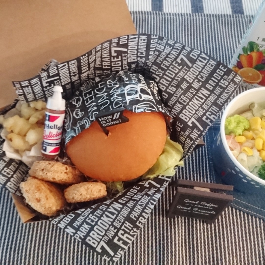 ハンバーガーのお弁当★