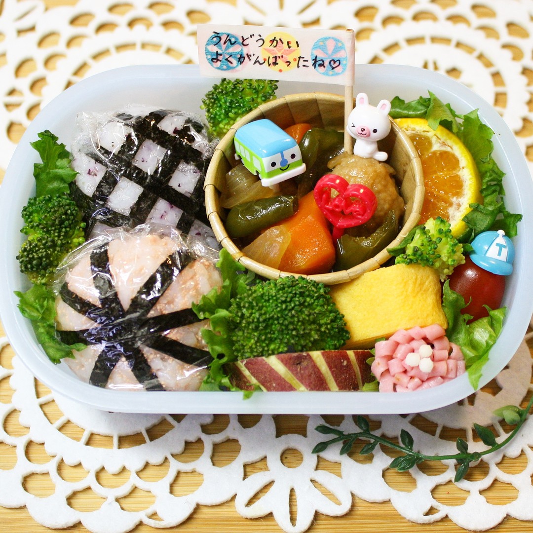 手まりおにぎり弁当♪