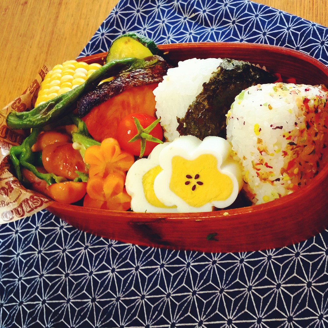 節約おにぎり弁当