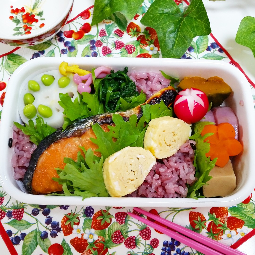 黒米のお寿司ごはんのお弁当