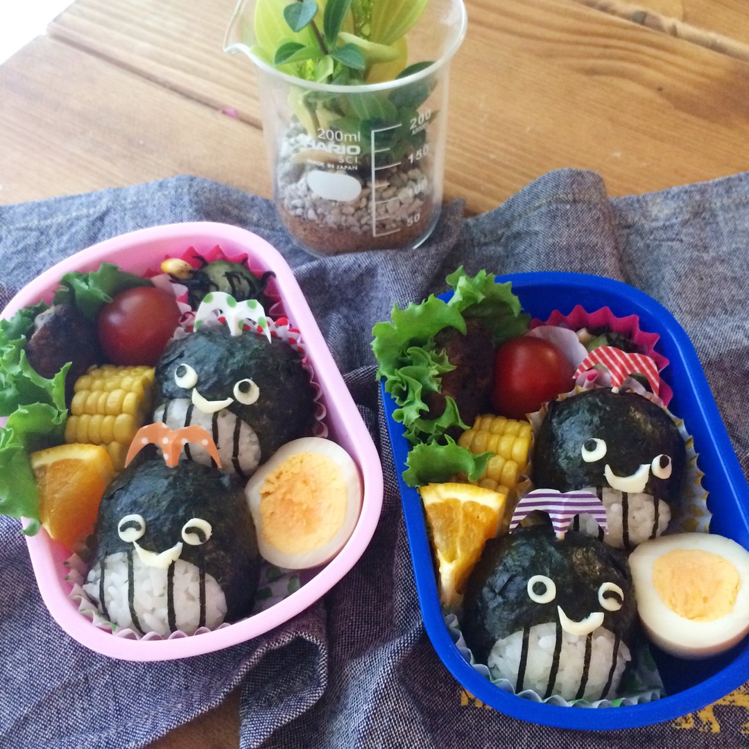 くじらのおにぎりお弁当