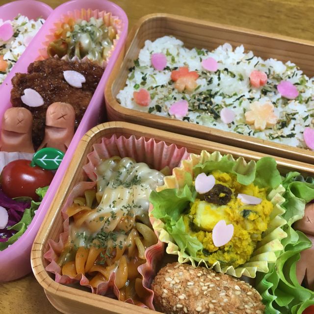 サクラひらひら弁当