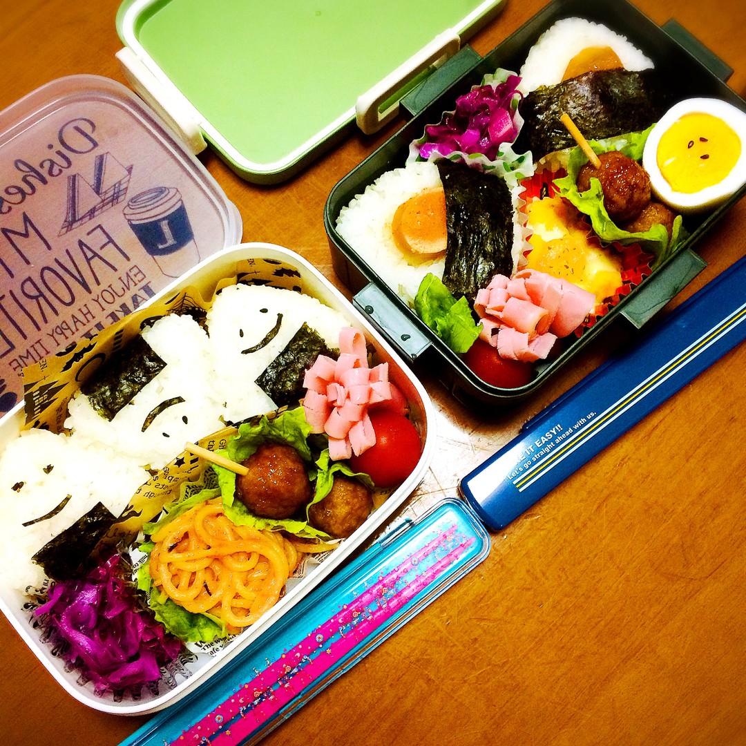 顔おにぎり弁当