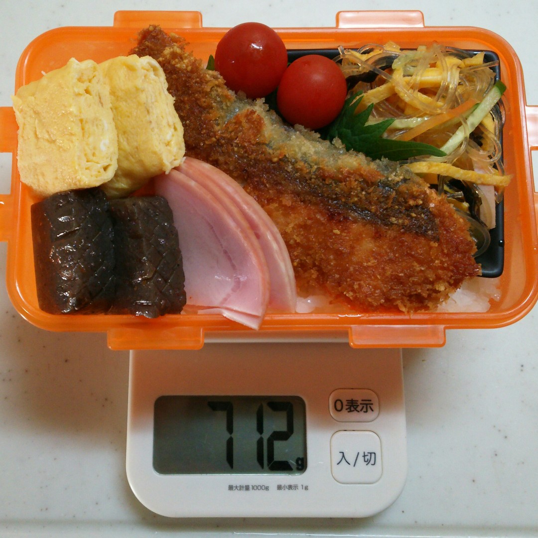 鮭フライ弁当