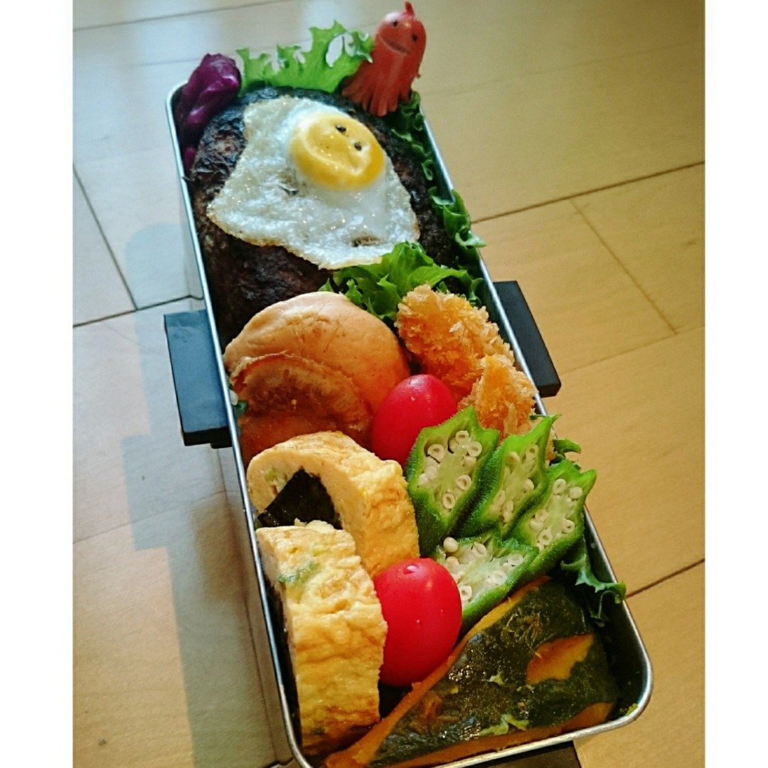 目玉焼きハンバーグ弁当