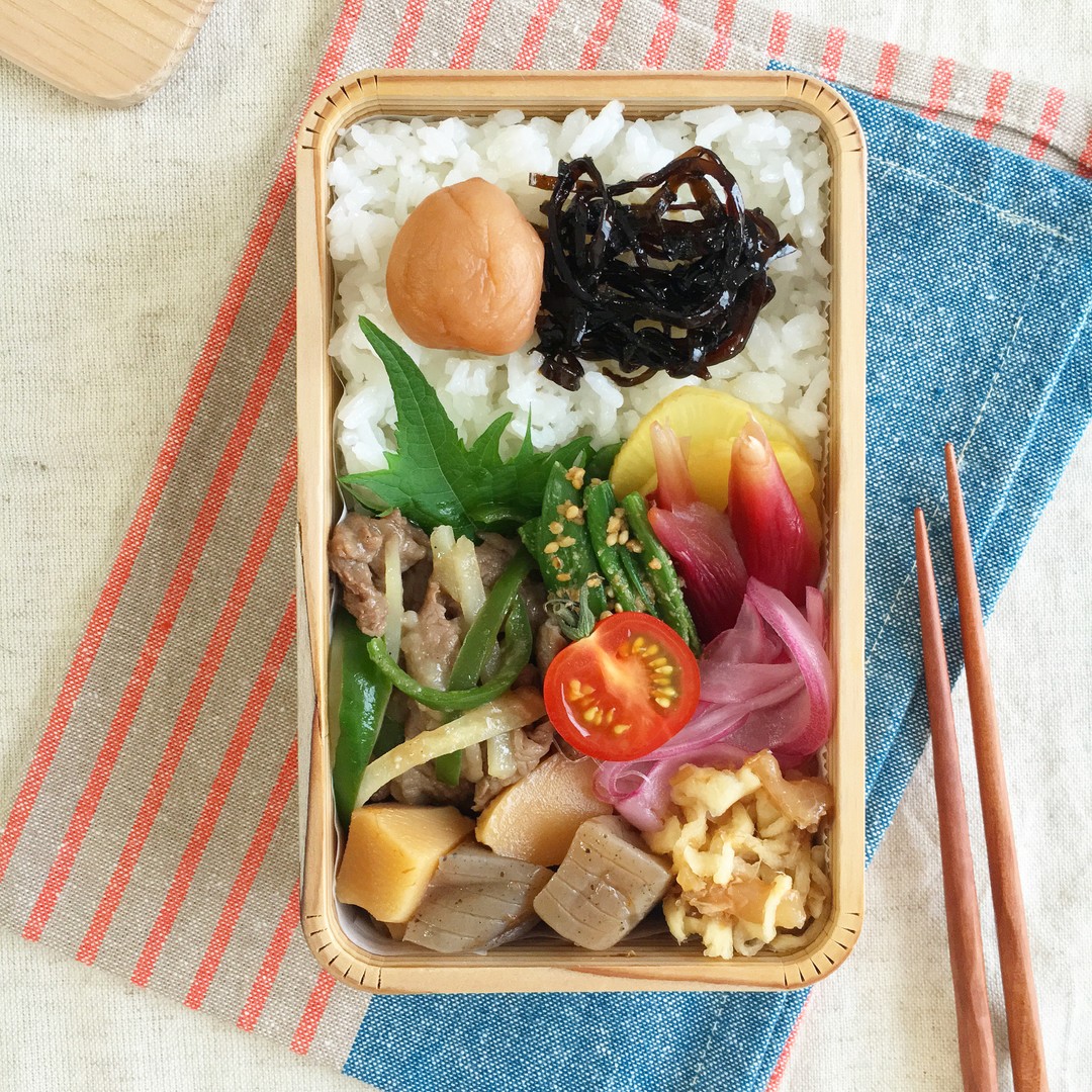 チンジャオロース弁当