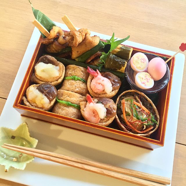 俵型稲荷寿司弁当
