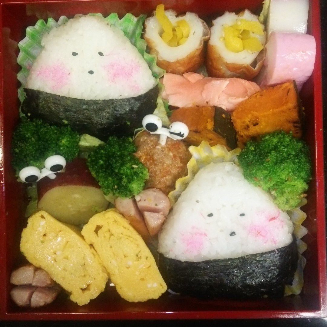 ニコニコおにぎり幕の内弁当♪