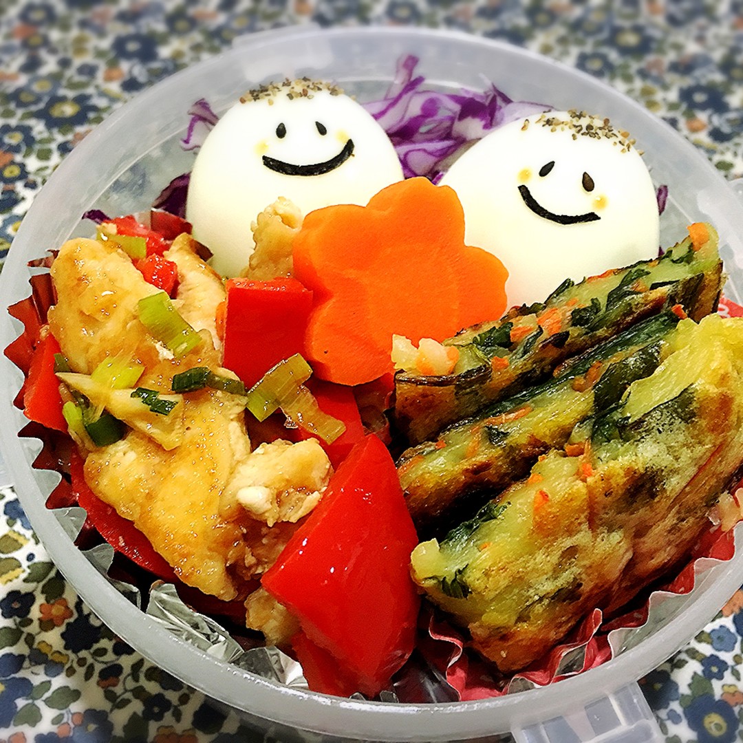 鶏胸肉とパプリカ炒め弁当
