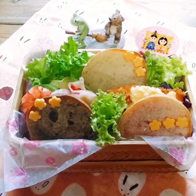 旦那さんの朝ごパン弁当♪