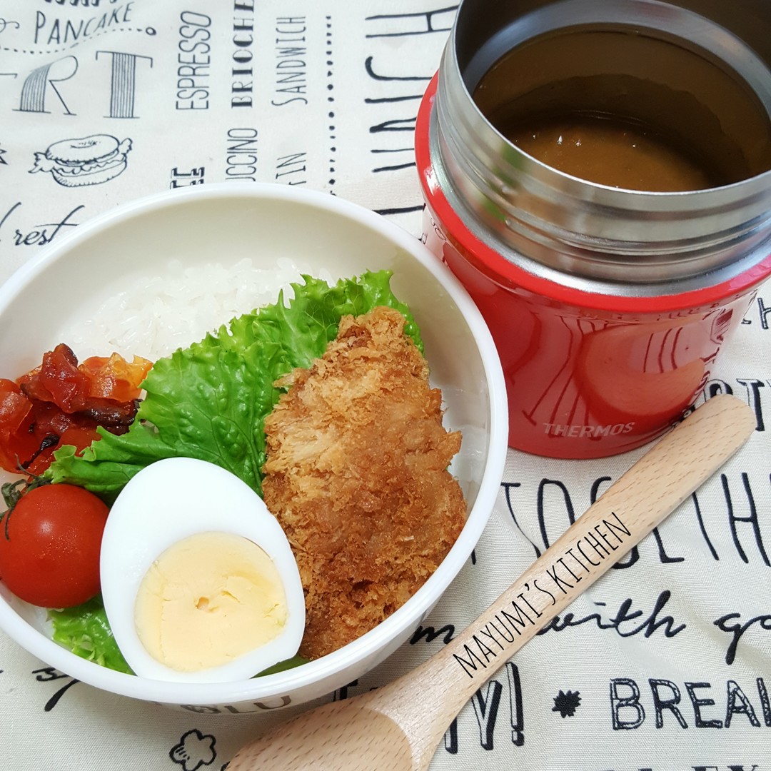 カツカレー弁当。