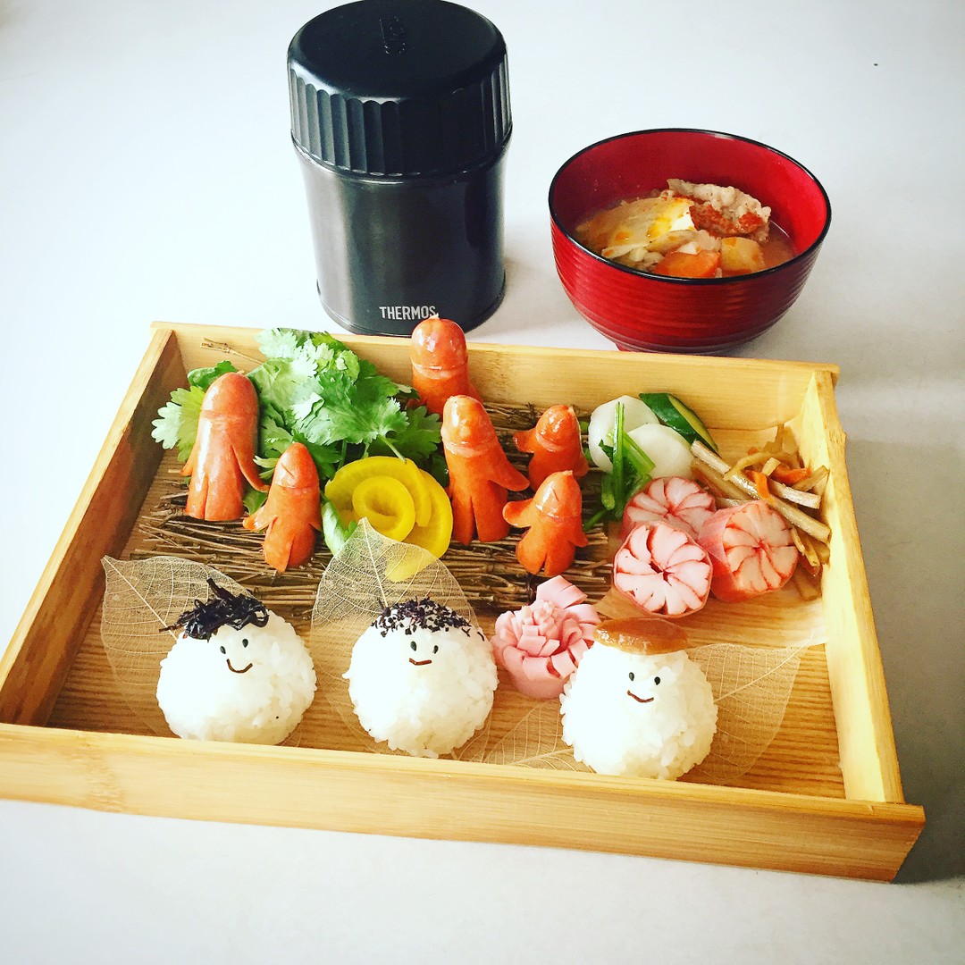 おにぎり＆ラー油豚汁弁当