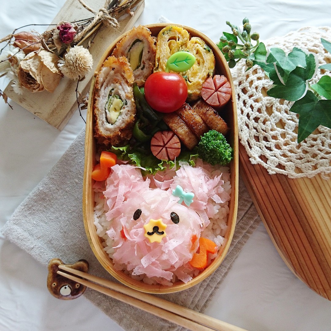ふわふわピンクくまちゃん弁当