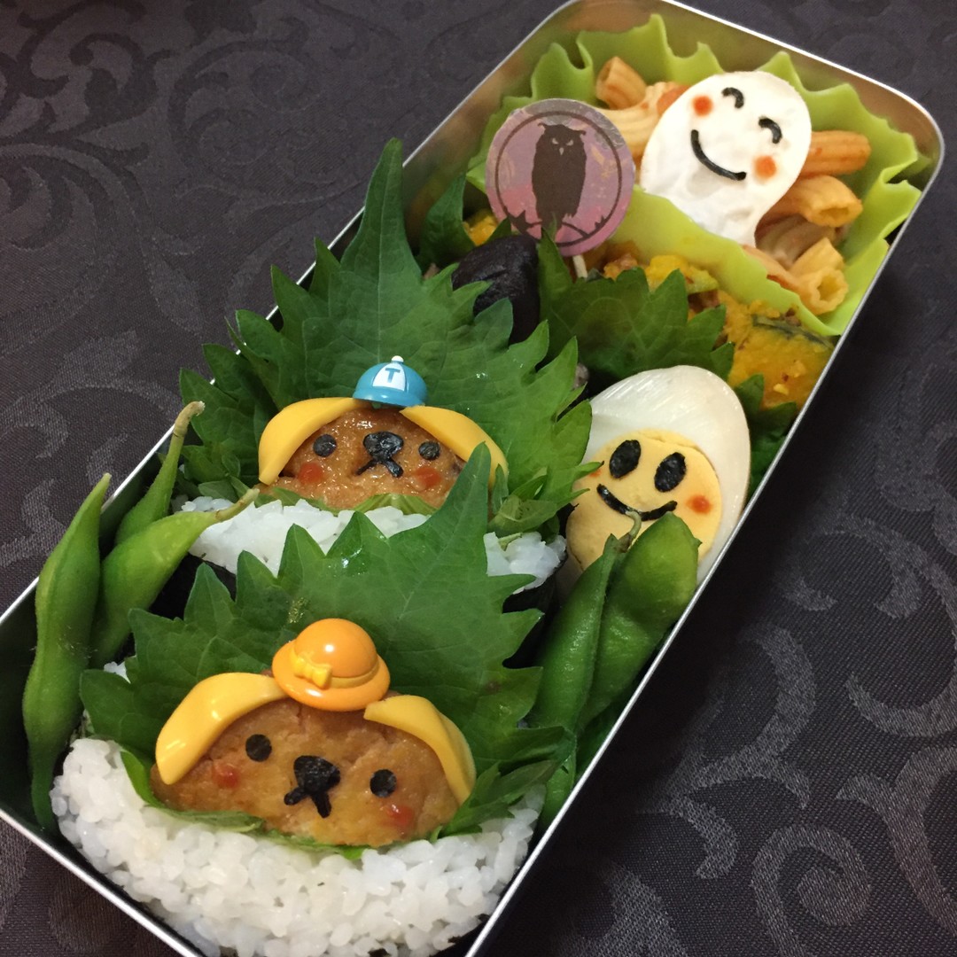 飛び出すわんちゃんのおにぎらず弁当