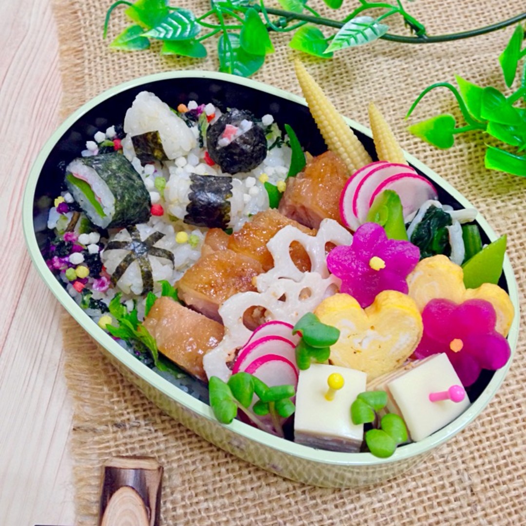 ミニおにぎりコレクション弁当