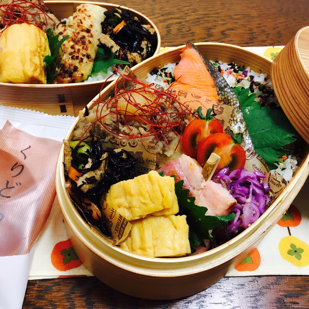 肉じゃが弁当