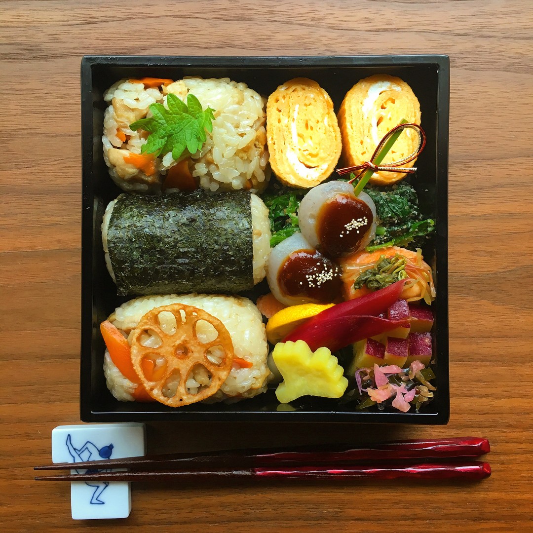 鶏牛蒡炊き込みご飯弁当