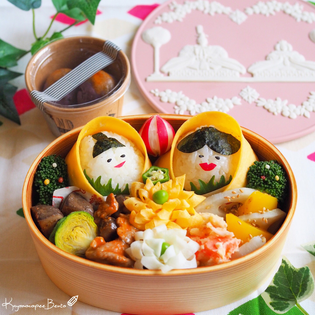 お雛様のサラダおにぎり弁当