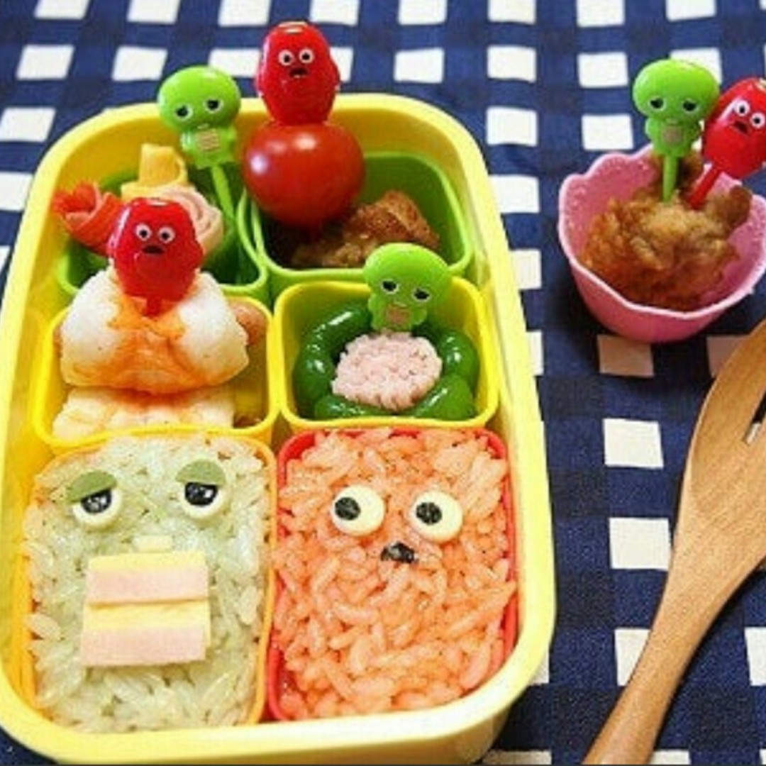 シリコンカップごはんでガチャピン・ムック弁当