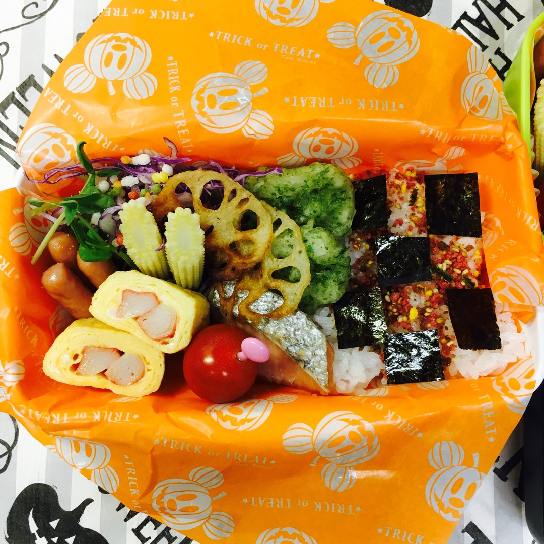 カラフル鮭弁当