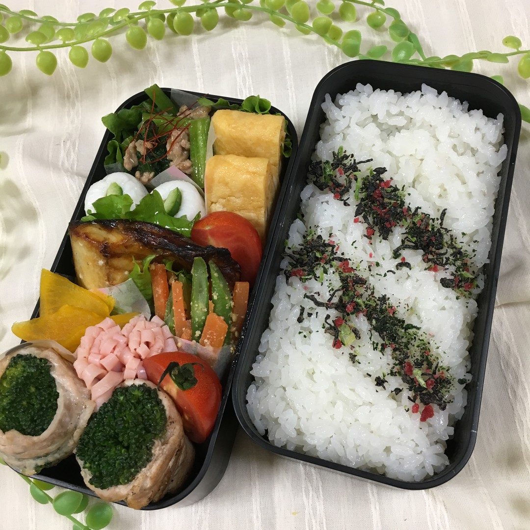 ブロッコリーの肉巻き弁当
