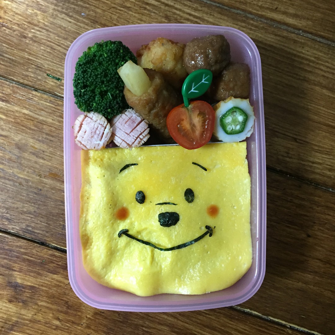 プーさんのオムライス弁当