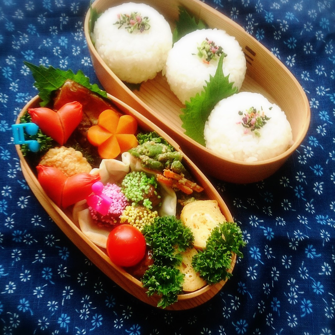 まん丸おにぎり弁当
