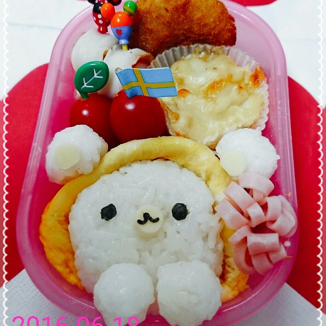レインコートを着たくまちゃん弁当
