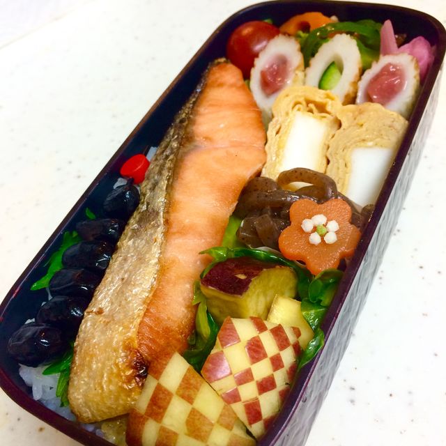 鮭ドーン 夫弁当