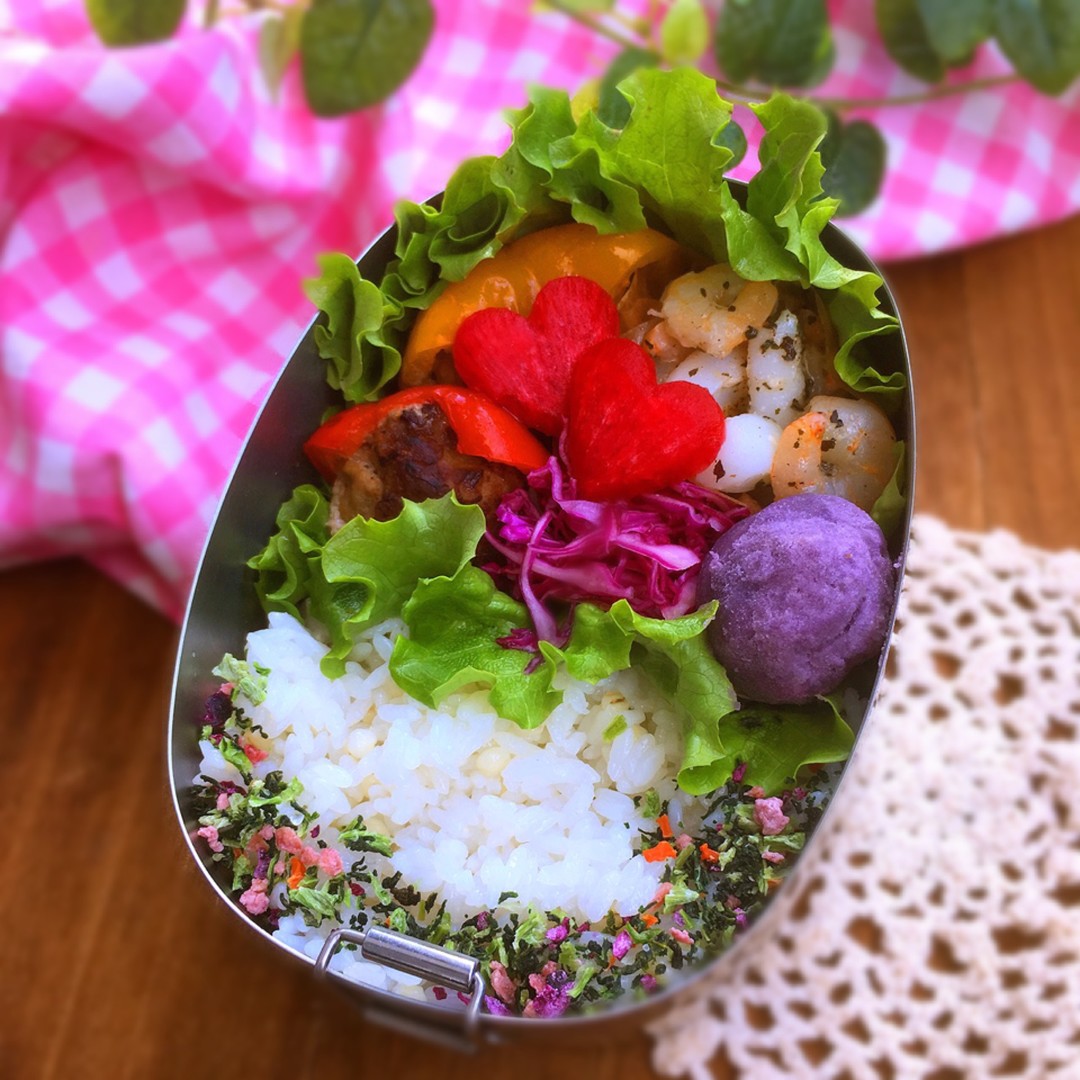 パプリカ肉詰め弁当