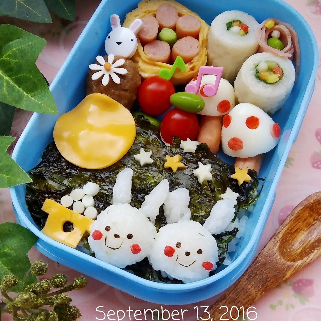 仲良しうさこちゃんお月見弁当