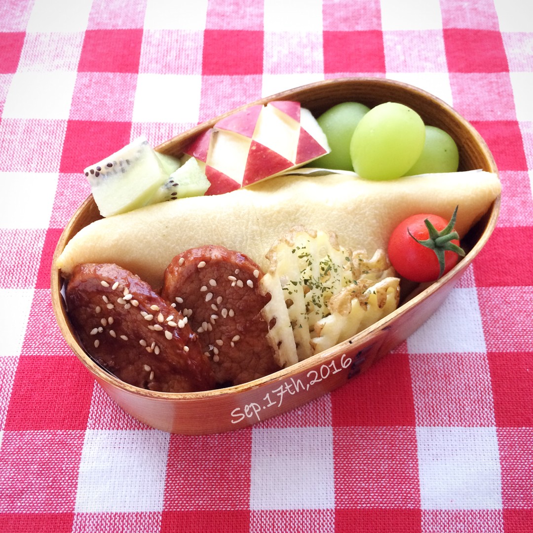 オムそば弁当