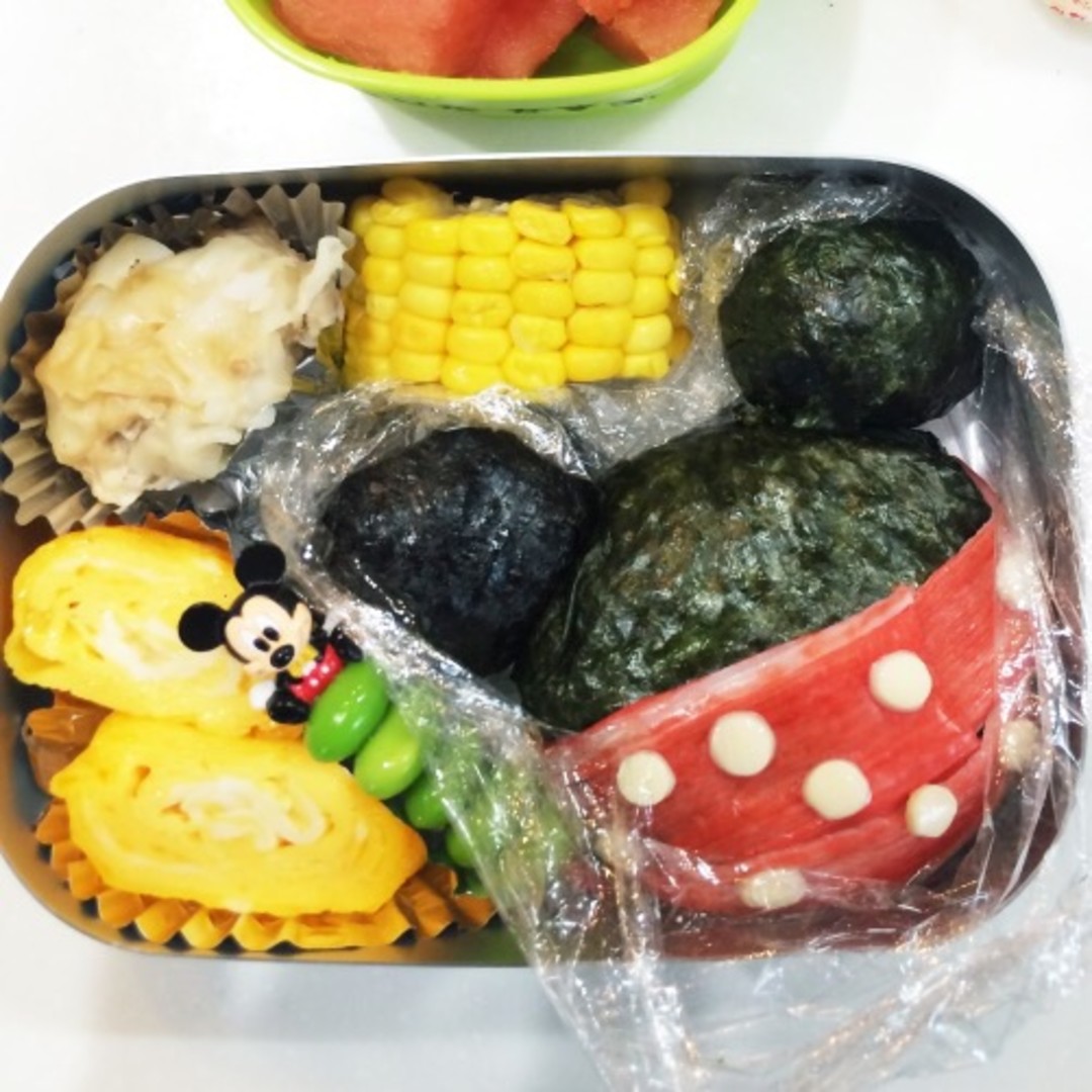 ミニーちゃんおにぎり弁当