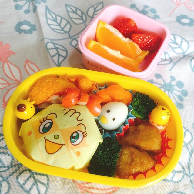 メロンパンナ弁当