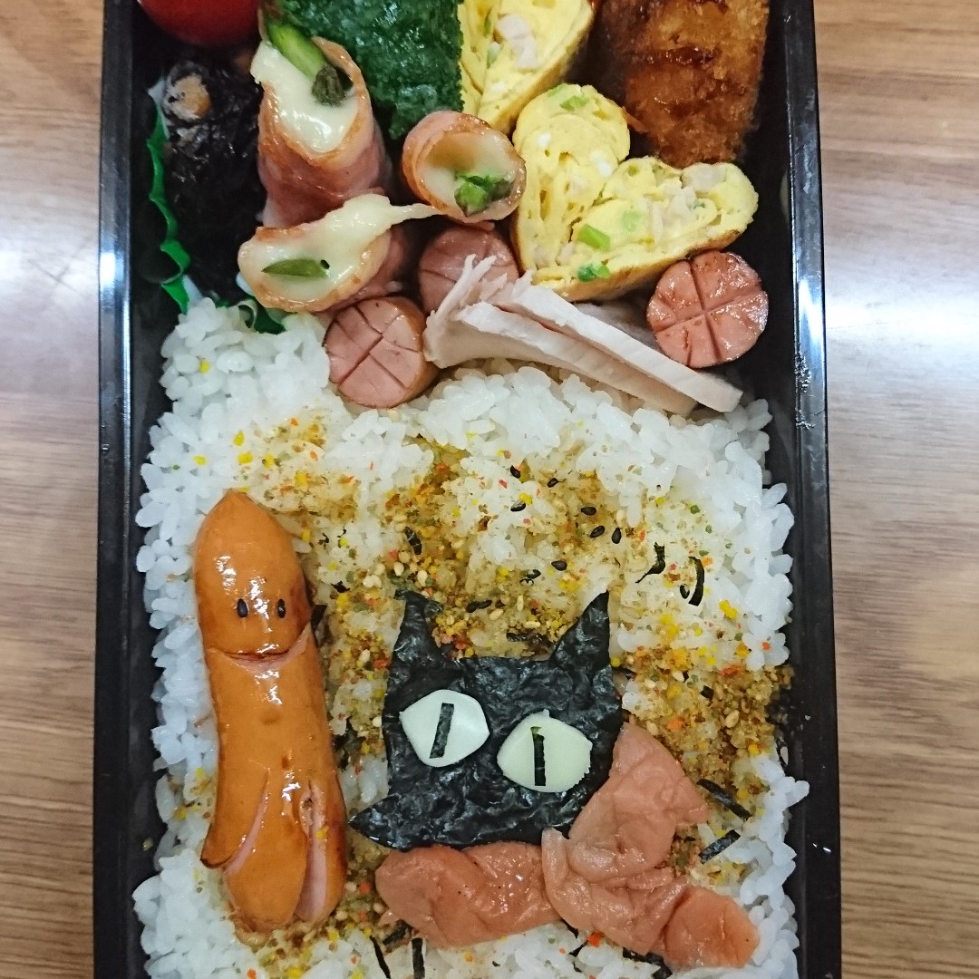 坂本さんっぽい猫＆そ〜星人弁当