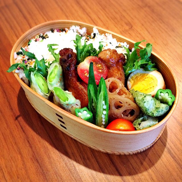 手羽元と卵のすっぱ煮弁当