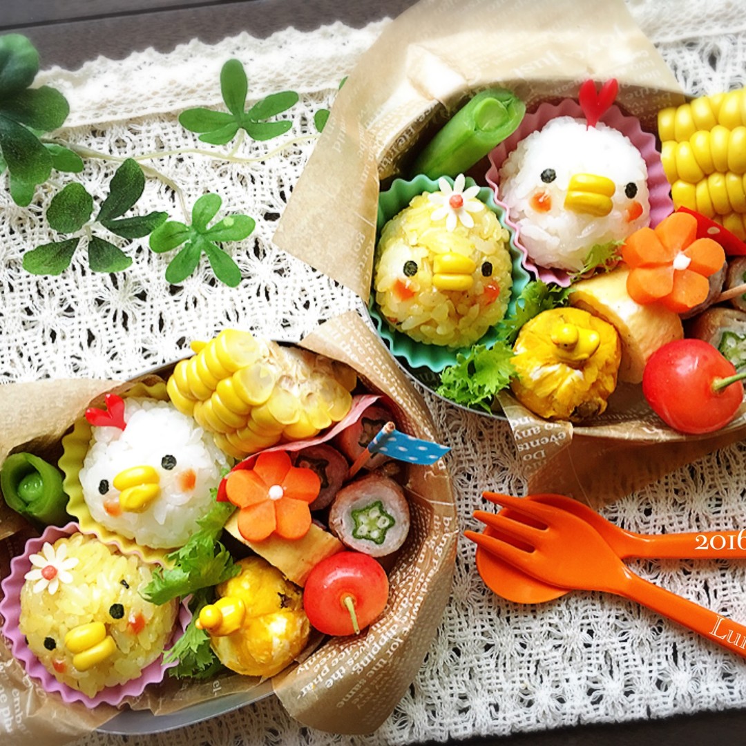 にわとりの親子💕べんとうオン