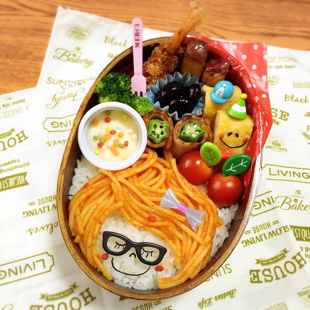 メガネ女子とスマイリーなパパ弁当♡